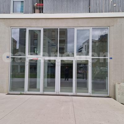 Local commercial - 433 m²