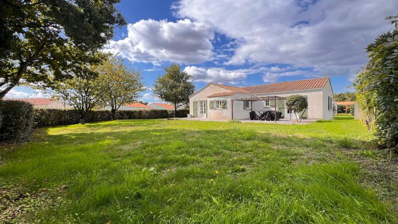 Maison - 99 m² - 4 pièces