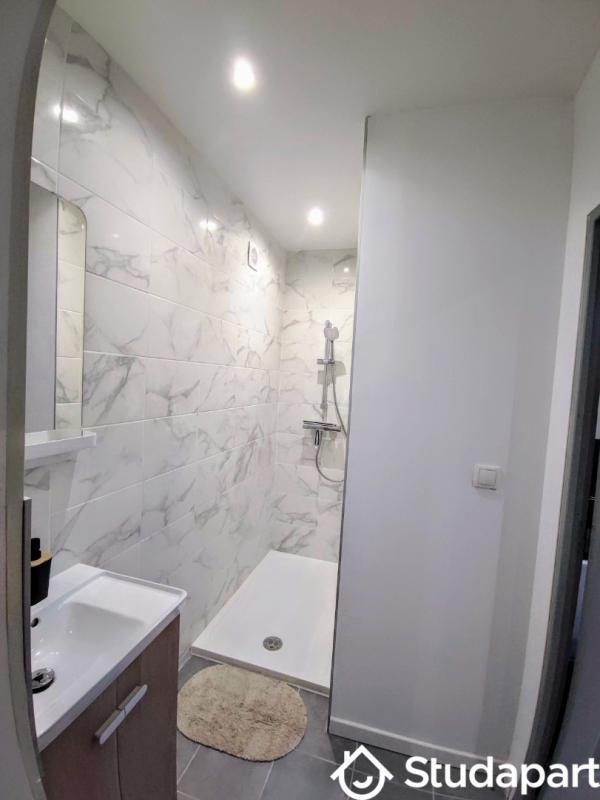 Chambre - 16 m² - 1 pièce