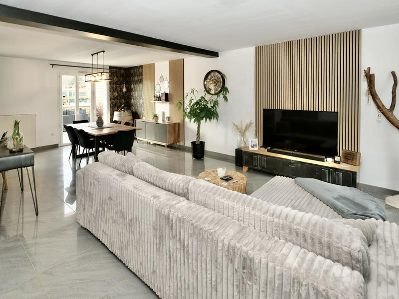 Maison - 128 m² - 6 pièces