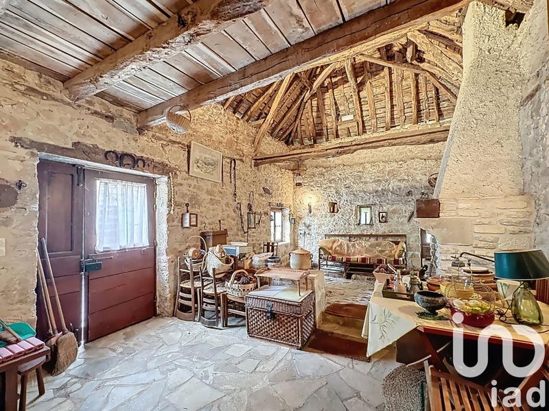 Maison - 229 m² - 8 pièces