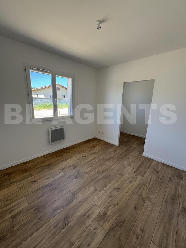 Maison contemporaine - 99 m² - 4 pièces