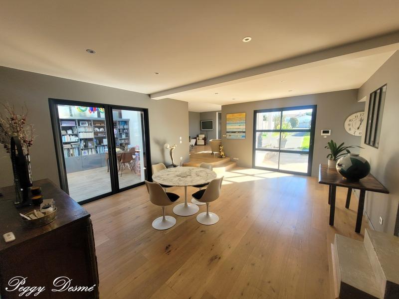 Villa - 173 m² - 6 pièces