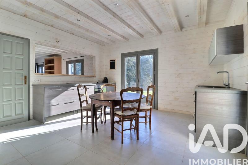 Maison - 227 m² - 6 pièces