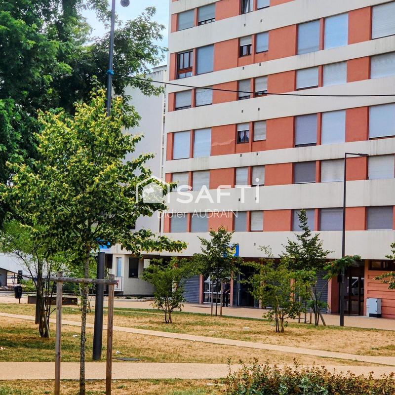 Appartement - 77 m² - 4 pièces