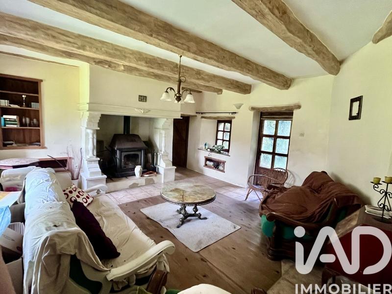 Maison - 234 m² - 12 pièces