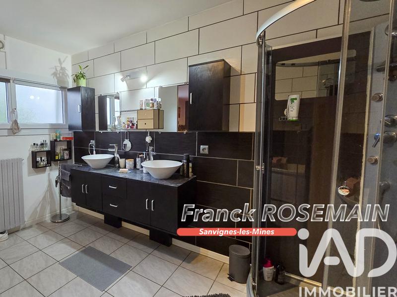 Maison de ville - 216 m² - 9 pièces