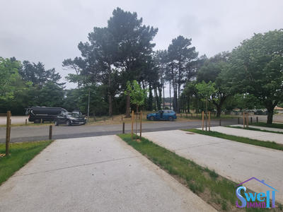 Local d'activités - 93 m²