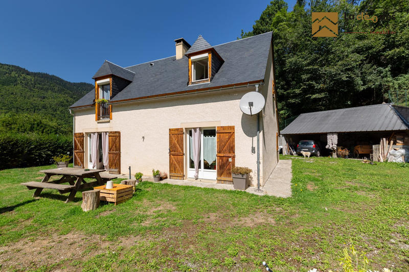 Maison - 140 m² - 6 pièces