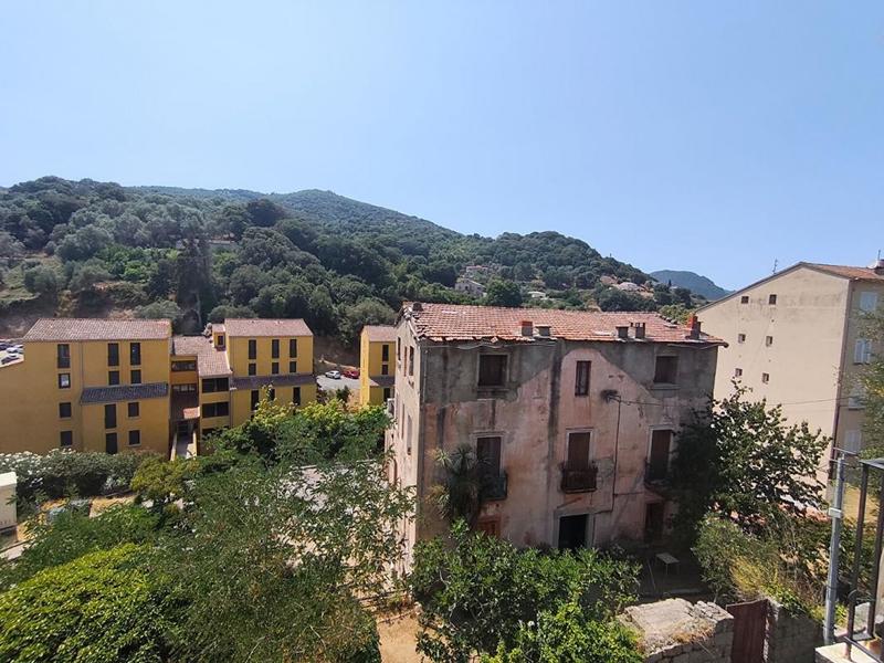 Appartement - 87 m² - 4 pièces