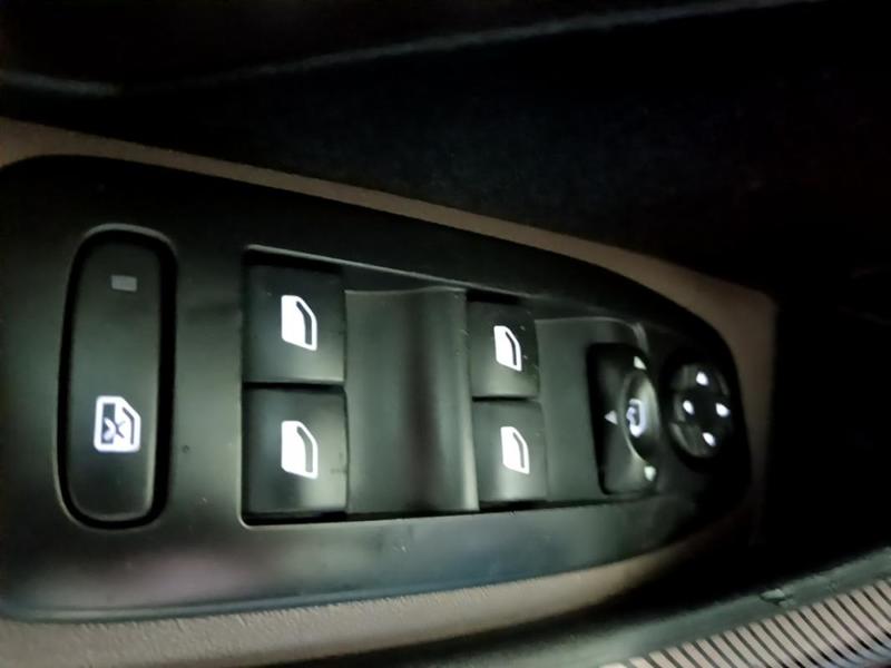 Peugeot 2008 1.6 E-Hdi 92ch Fap Bvm5 Feline Cuivre