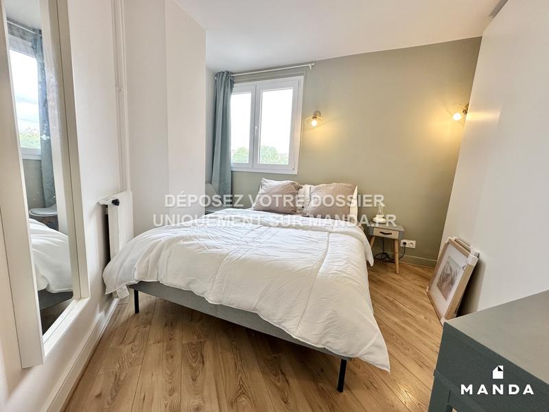 Chambre - 10 m² - 5 pièces