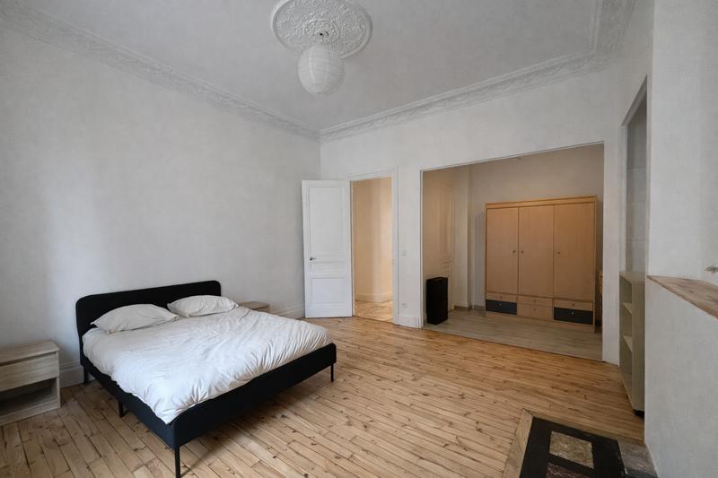 Appartement - 104 m² - 3 pièces