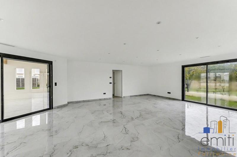 Maison - 130 m² - 4 pièces