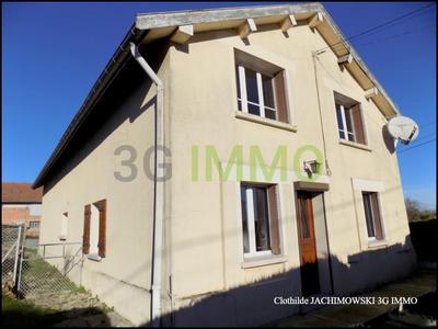 Maison - 94 m² - 4 pièces