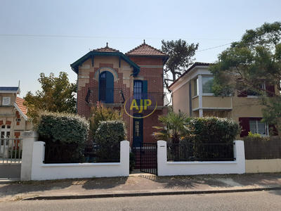 Maison - 77 m² - 4 pièces