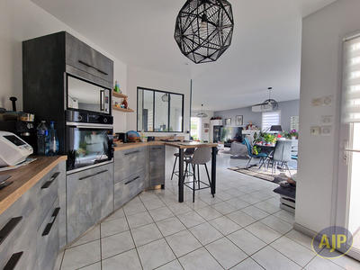 Maison - 119 m² - 6 pièces