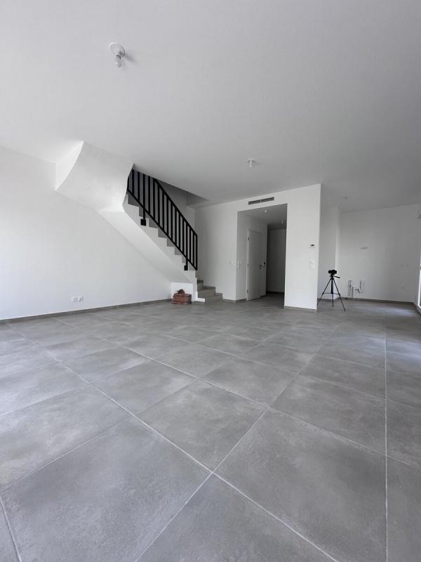 Maison - 86 m² - 4 pièces