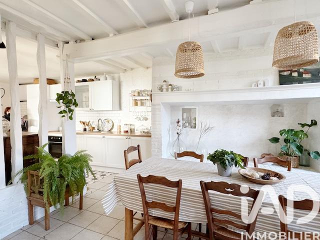 Maison - 160 m² - 7 pièces