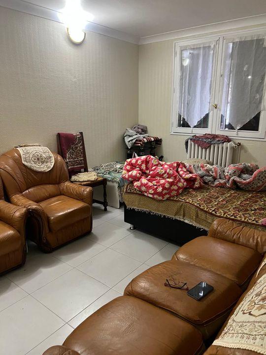 Maison - 400 m² - 8 pièces