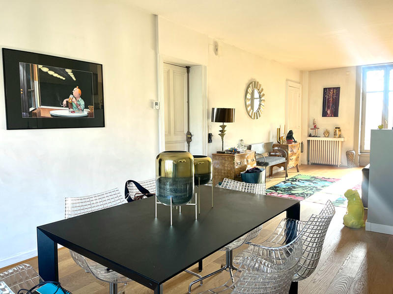 Appartement - 141 m² - 5 pièces