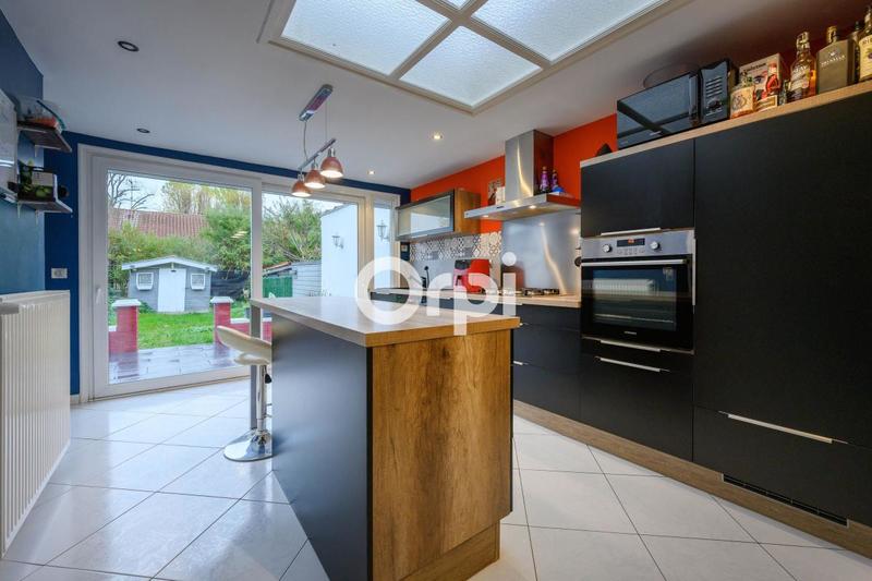 Maison - 100 m² - 5 pièces