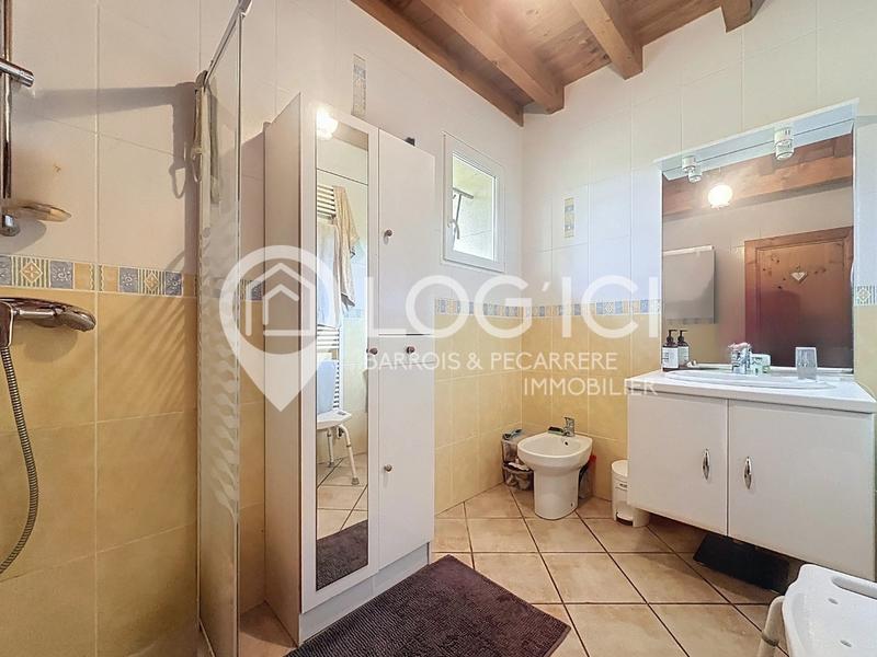 Maison - 162 m² - 6 pièces