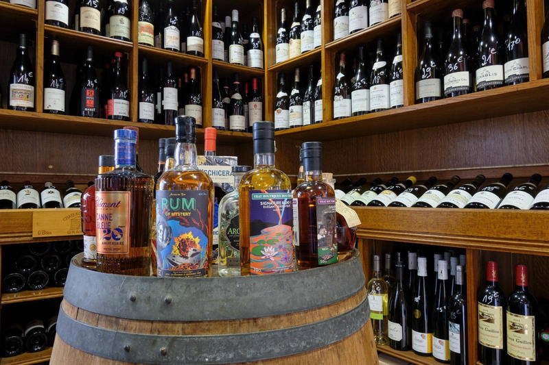 Fonds de commerce - Magasins - 79 m²