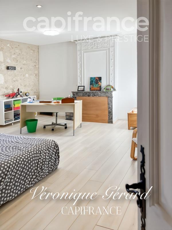 Haras - 255 m² - 7 pièces