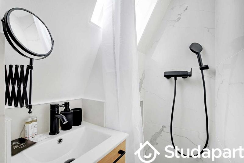 Appartement - 9 m² - 1 pièce