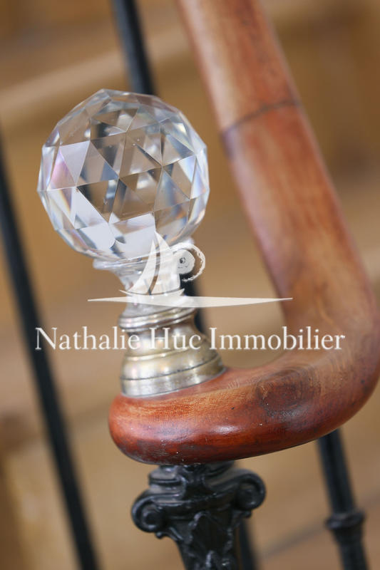 Maison - 300 m² - 7 pièces