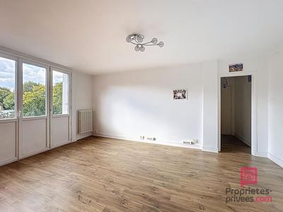 Appartement - 75 m² - 4 pièces
