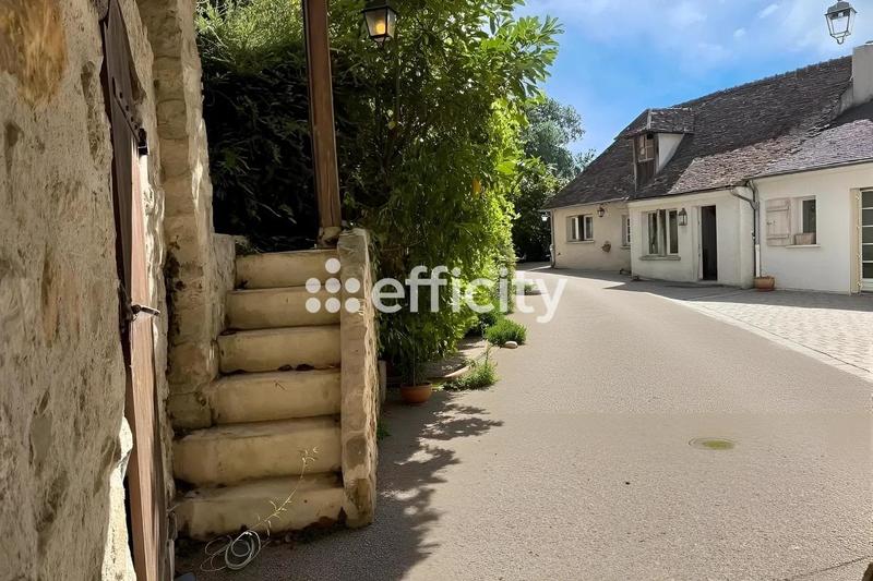 Maison - 240 m² - 9 pièces