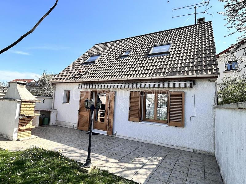 Pavillon - 100 m² - 5 pièces