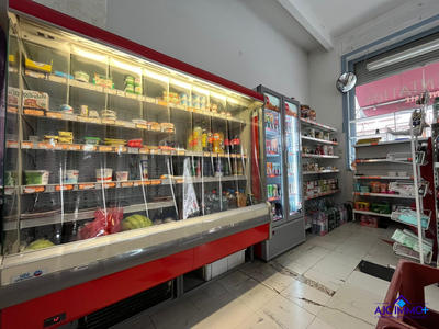 Local commercial - 105 m²