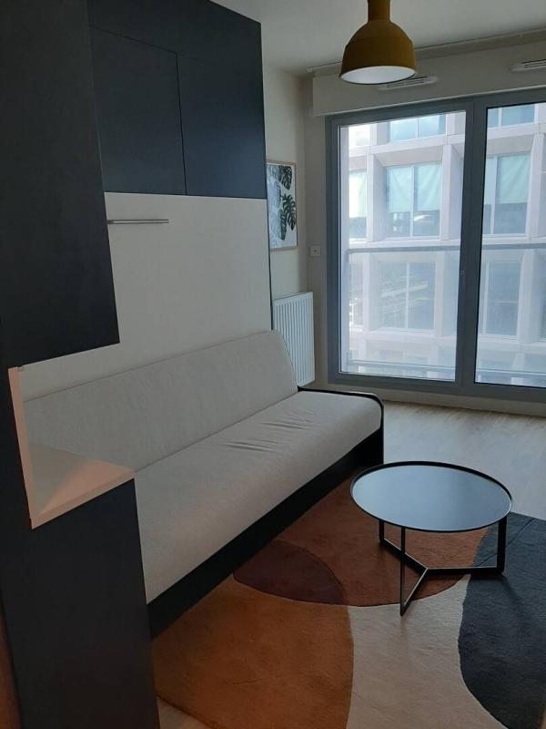 Studio - 18 m² - 1 pièce