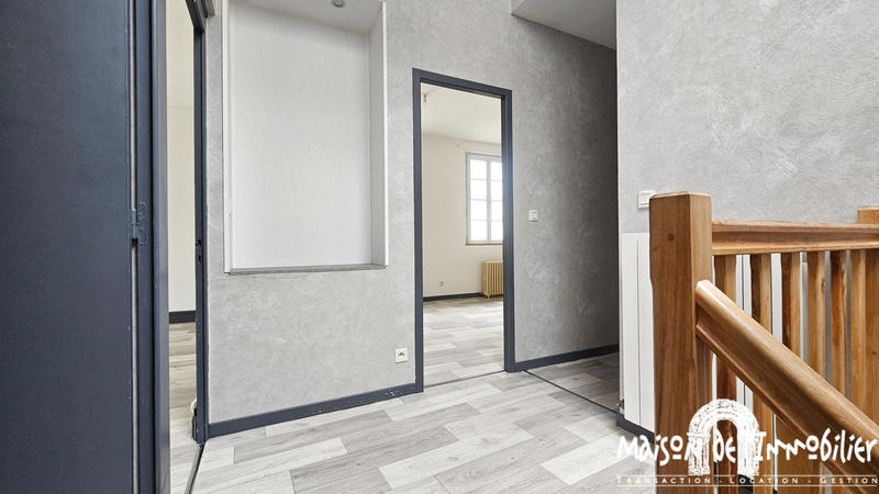 Appartement - 192 m² - 6 pièces