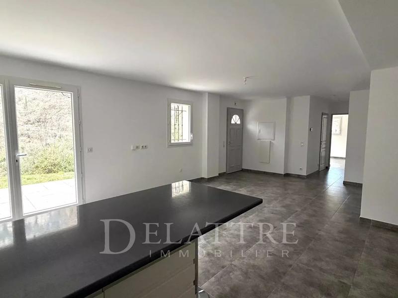 Appartement villa - 67 m² - 2 pièces