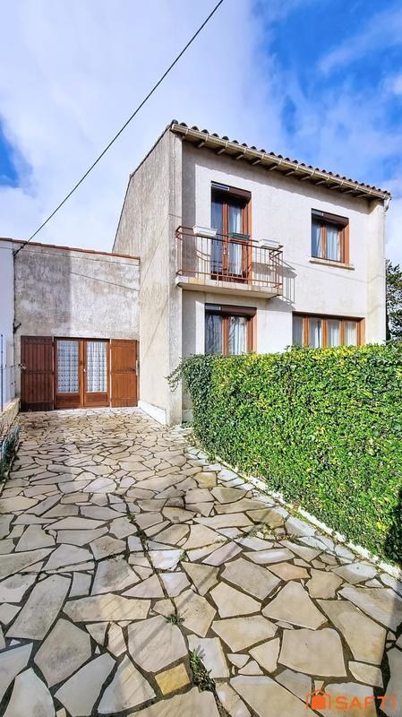 Maison - 74 m² - 5 pièces