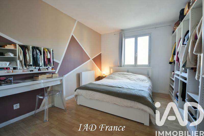 Maison - 94 m² - 4 pièces