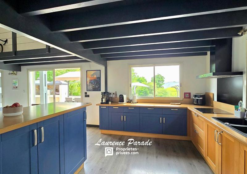 Maison - 175 m² - 5 pièces