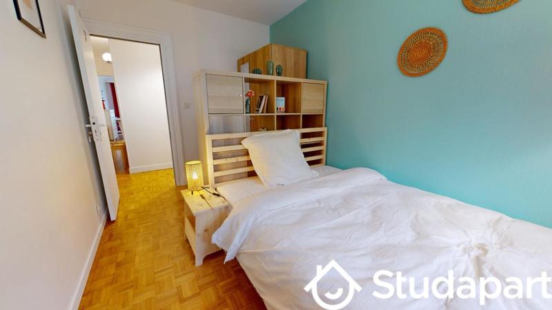 Chambre - 12 m² - 1 pièce