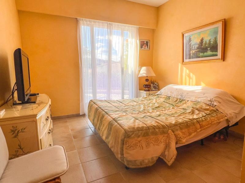 Villa - 174 m² - 6 pièces