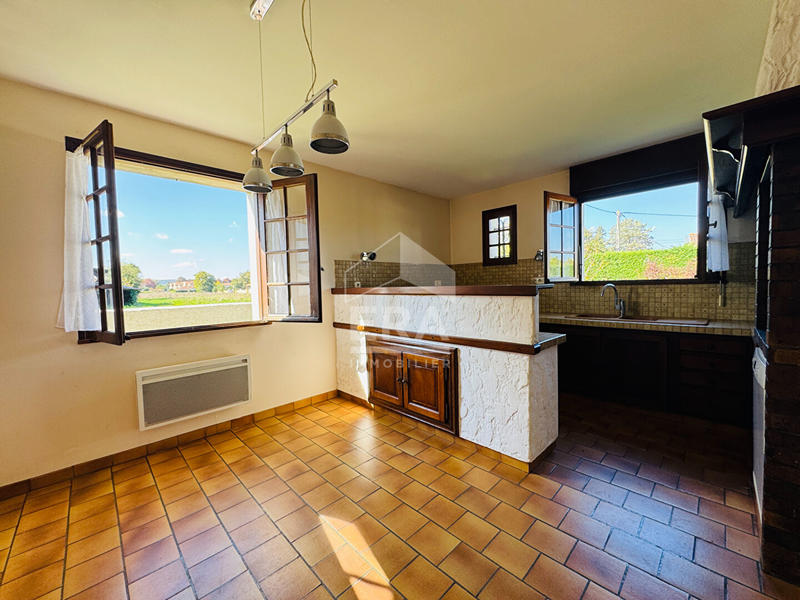 Maison - 143 m² - 6 pièces