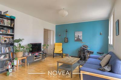 Appartement - 72 m² - 4 pièces