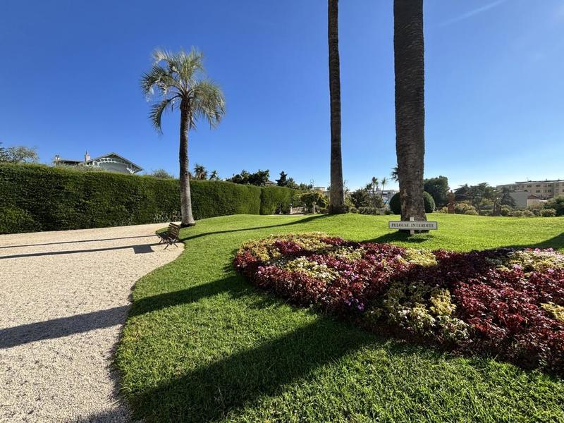 Appartement - 171 m² - 4 pièces