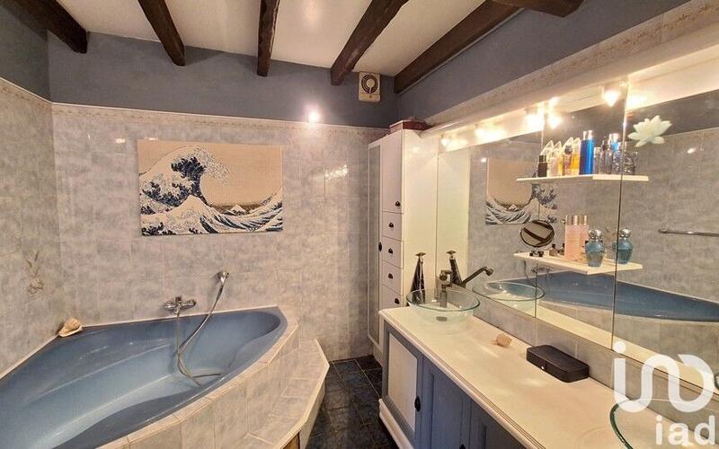 Maison de ville - 202 m² - 7 pièces