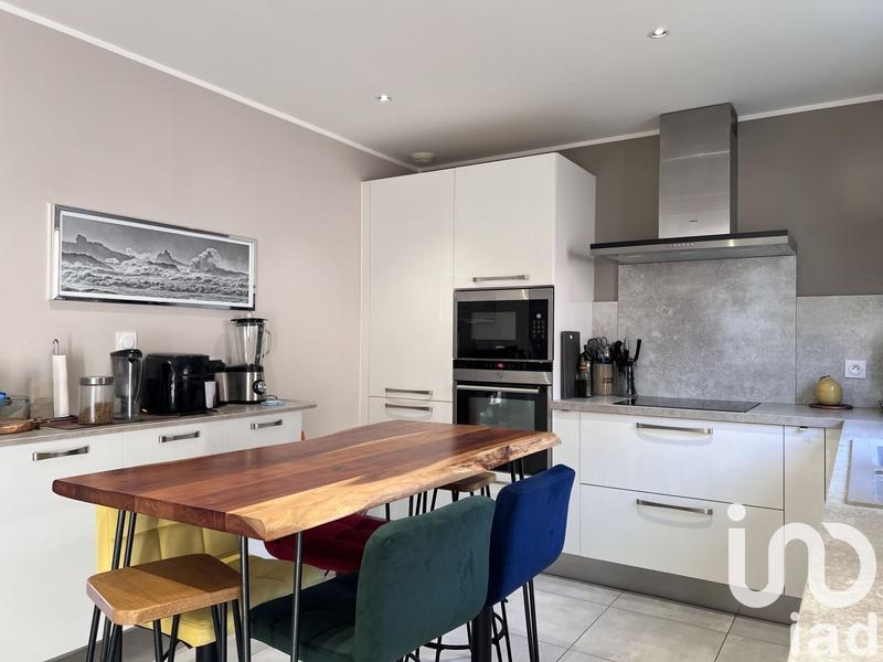 Maison - 100 m² - 5 pièces