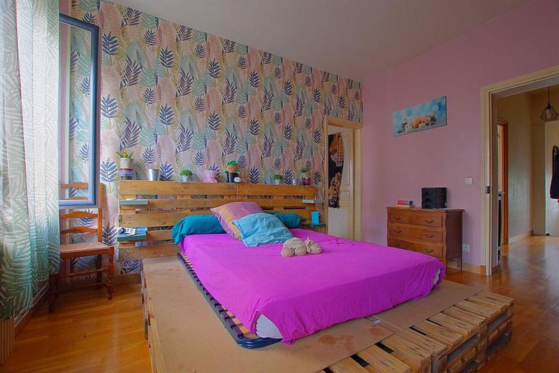 Maison - 194 m² - 6 pièces