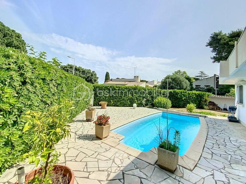 Villa - 96 m² - 5 pièces